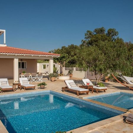 Filothei Beach House With Pool Kalamaki  Dış mekan fotoğraf
