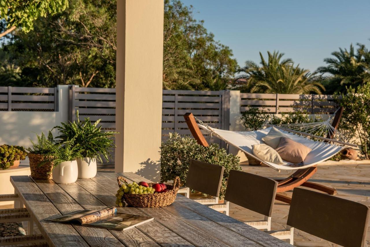 Filothei Beach House With Pool Kalamaki  Dış mekan fotoğraf